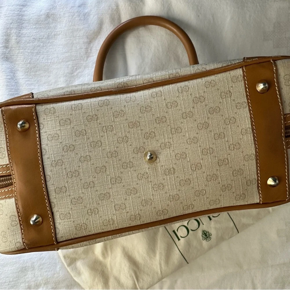 Vintage Gucci Monogram Supreme Web Cream Crossbody Shoulder Bowling Bag - Picture 3 of 4